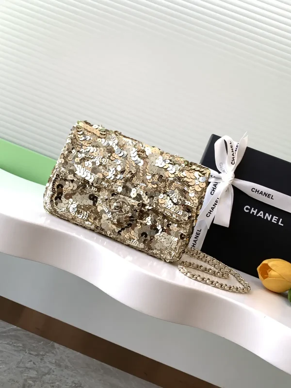 Chanel Sequin Chain Shoulder Bag image 1