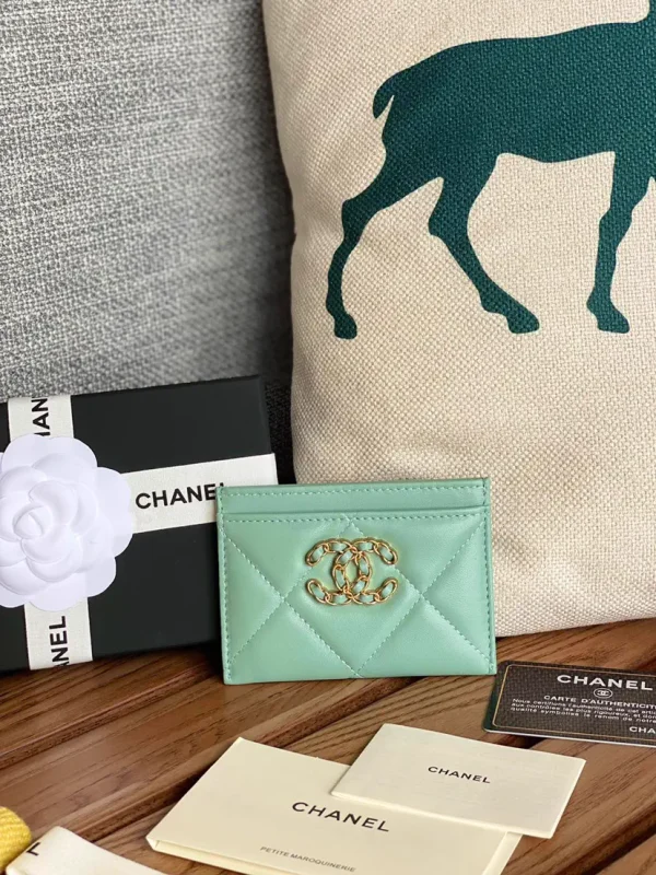 Chanel Quilted Card Holder image 1