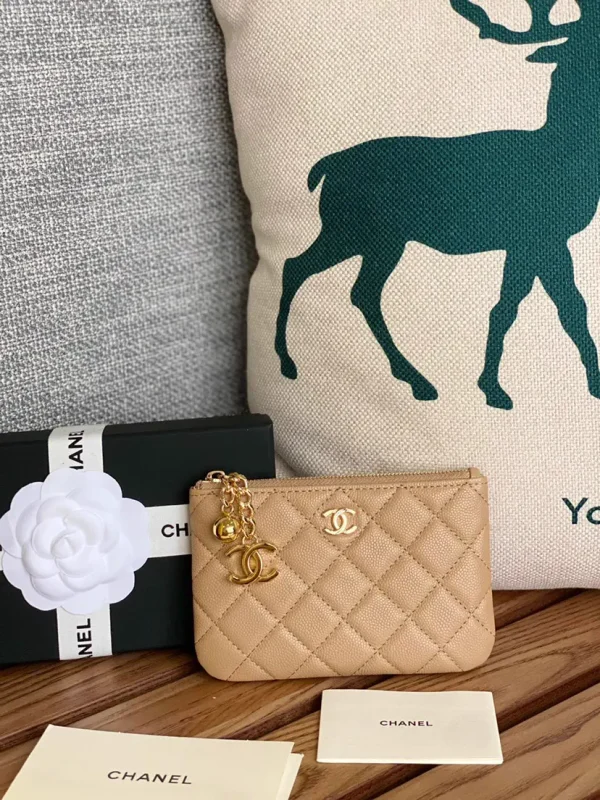 Chanel Quilted Card Holder image 1
