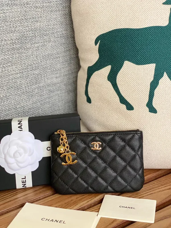 Chanel Quilted Zip Coin Purse image 1