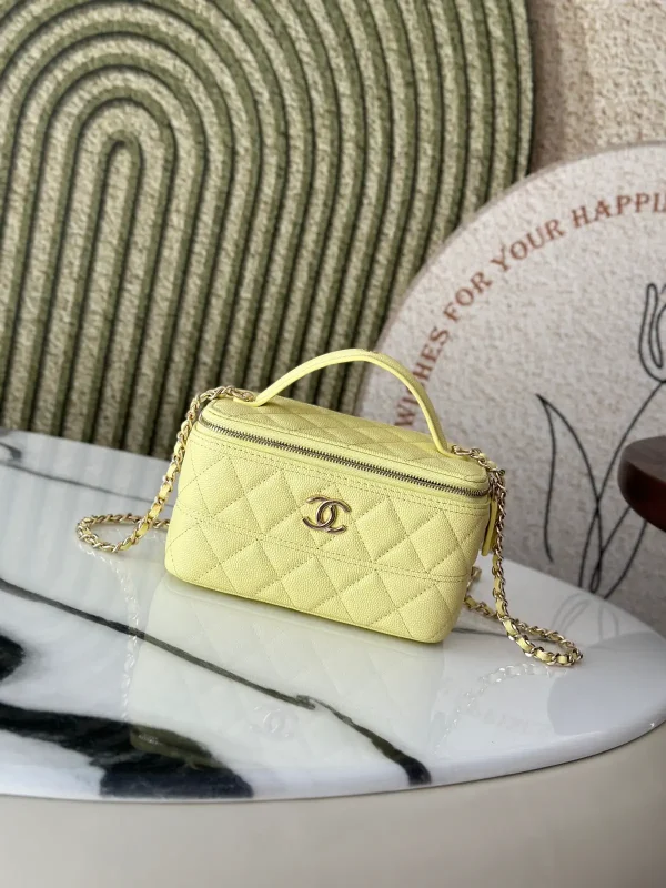 Chanel Quilted Chain Crossbody Bag image 1