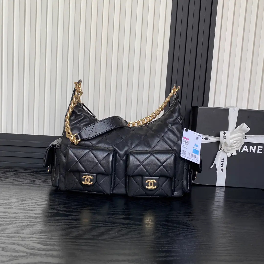Chanel Quilted Chain Shoulder Bag image 1