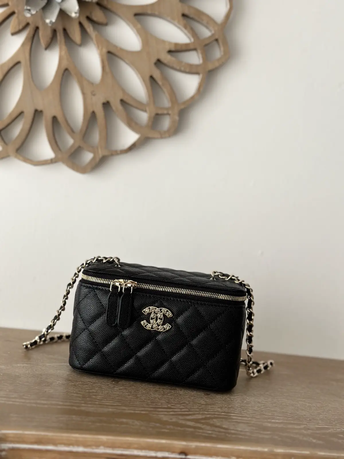 Chanel Quilted Chain Crossbody Box Bag image 1