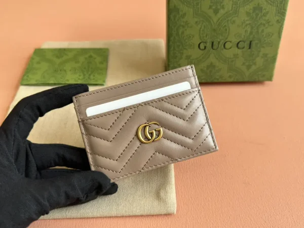 Gucci Marmont Quilted Card Holder image 1