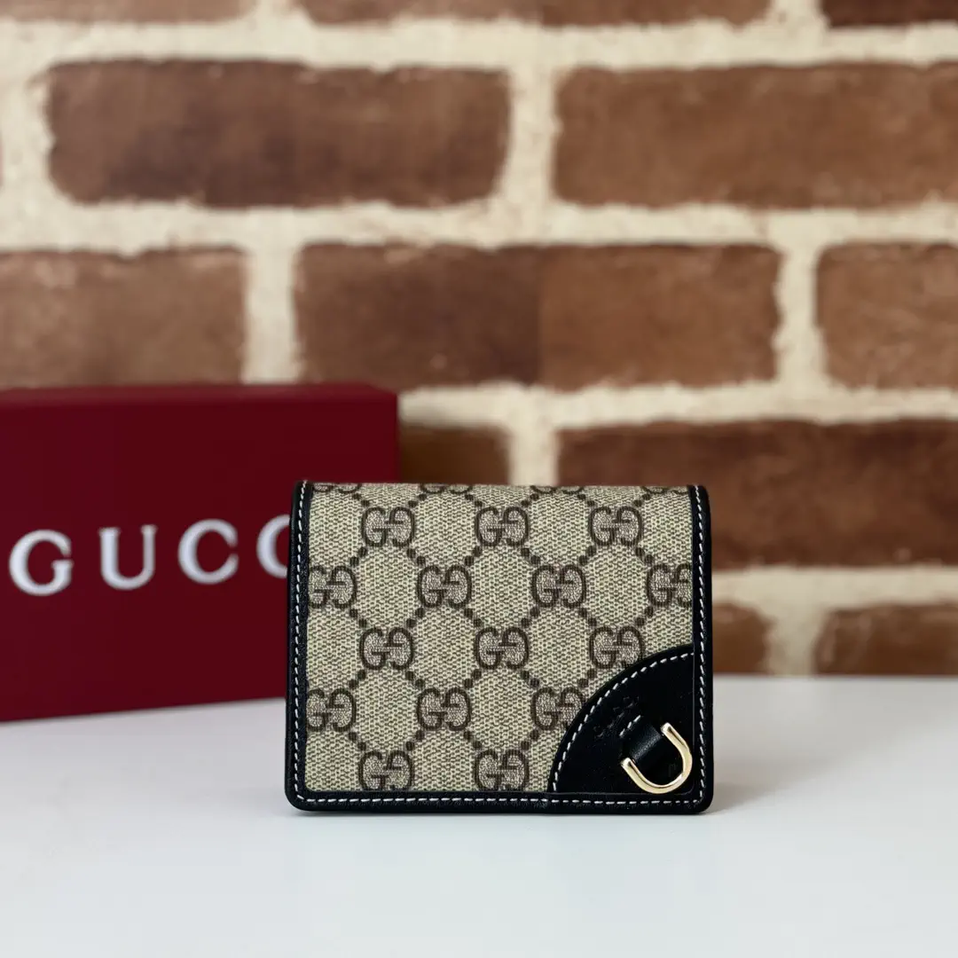 Gucci Monogram Card Holder image 1