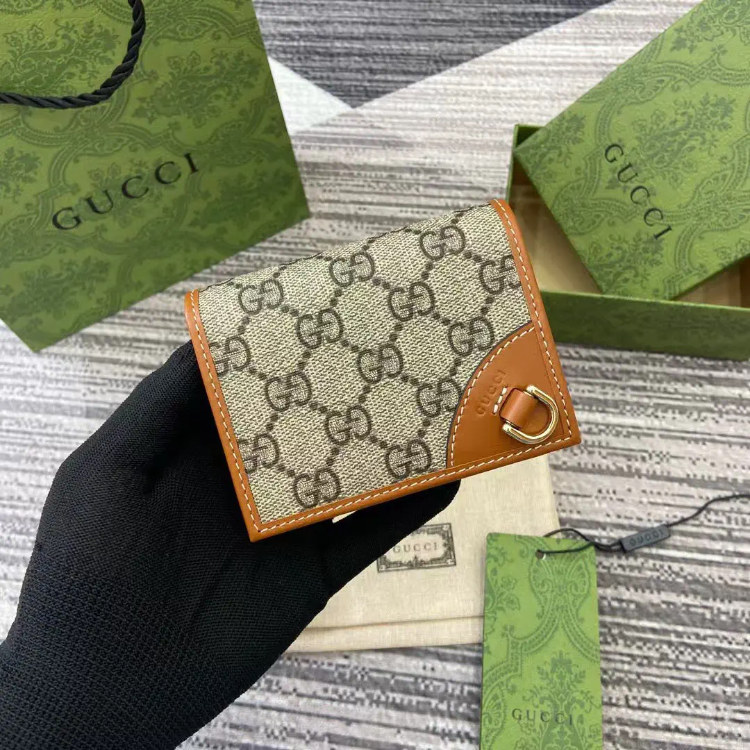 Gucci GG Emblem Mini Wallet image 1
