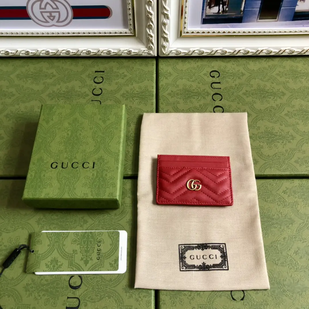 Gucci Quilted Card Holder image 1