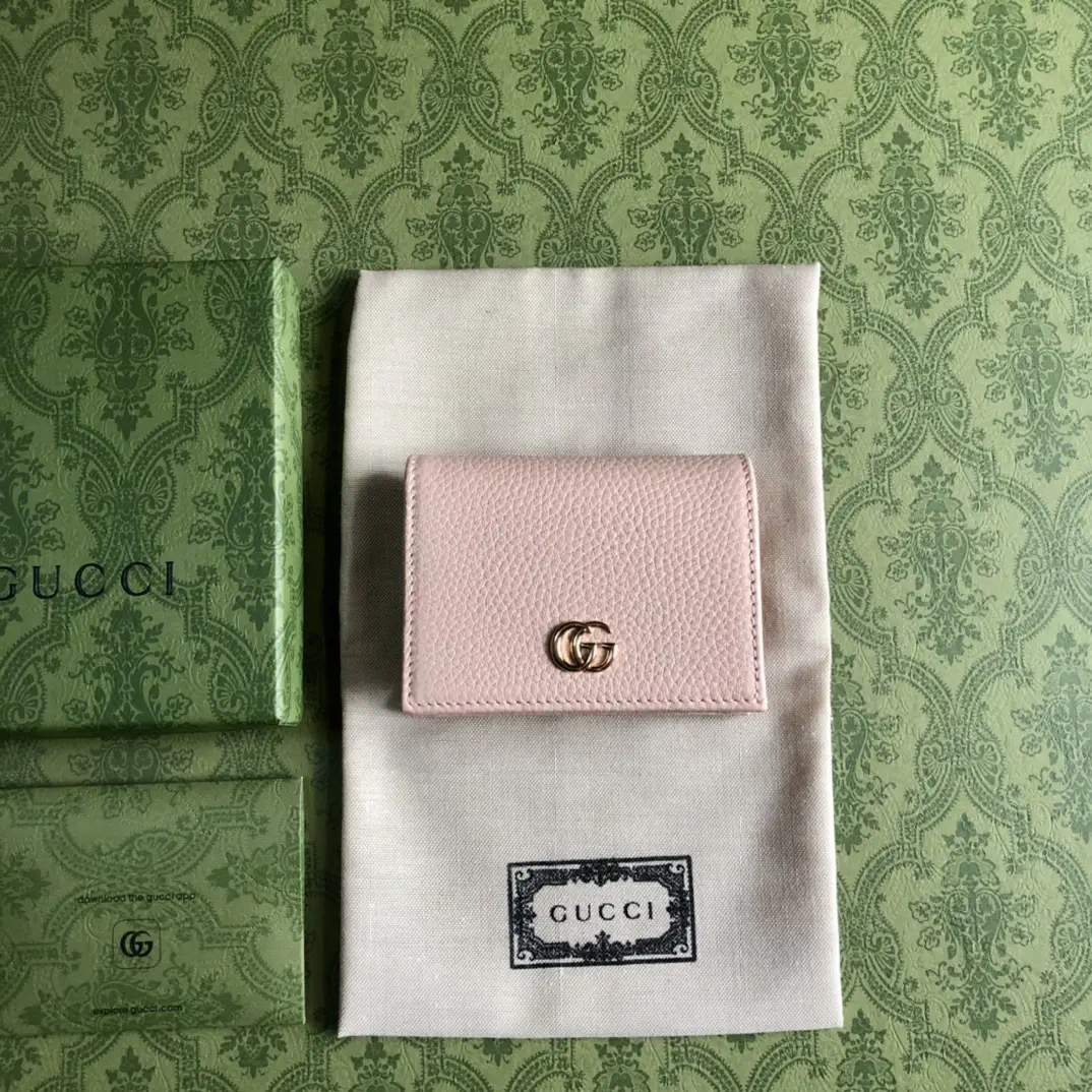 Gucci Light Pink Leather Wallet image 1