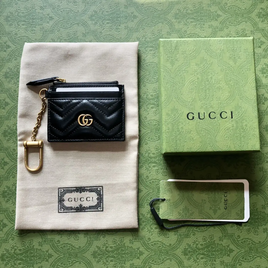 Gucci Quilted Card Holder with Key Chain image 1