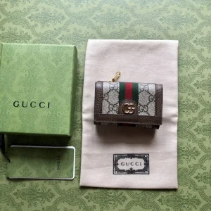 Gucci Monogram Tri-Fold Short Wallet image 1