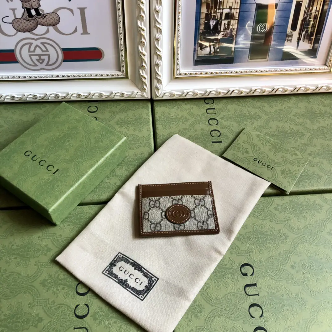 Gucci Monogram Card Holder image 1