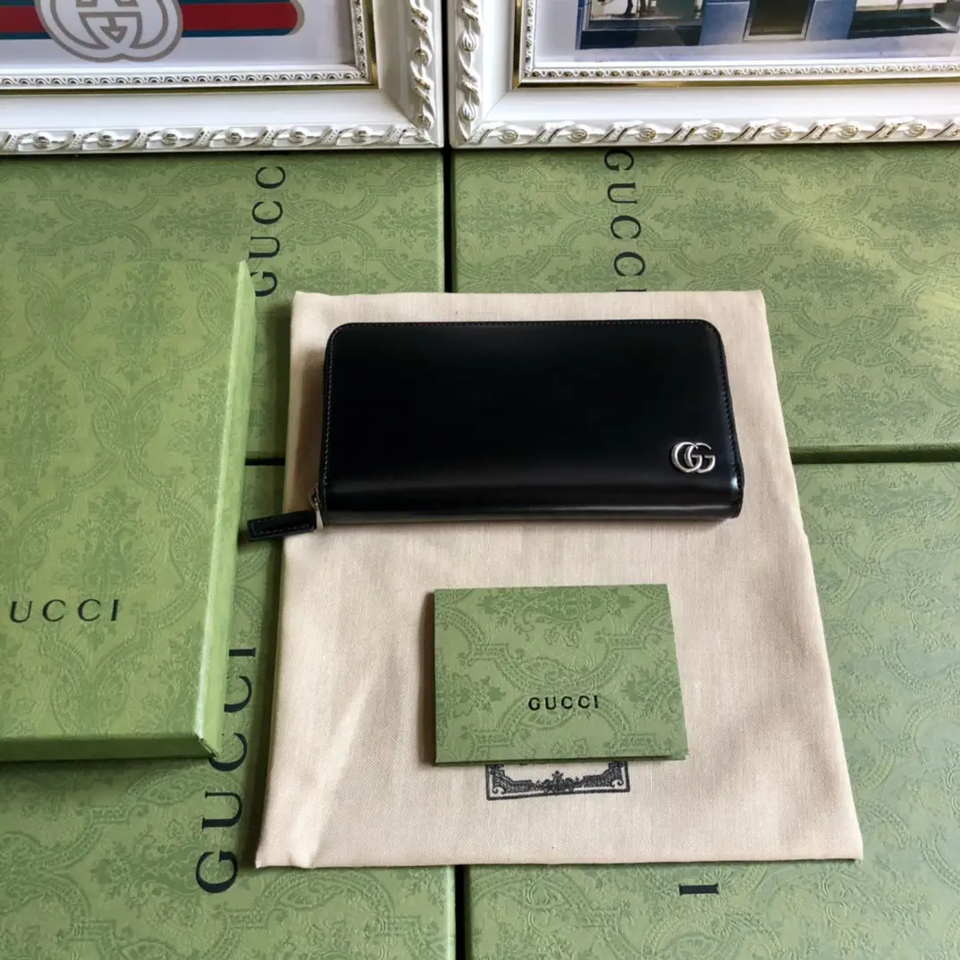 Gucci Black Leather Zip Around Wallet image 1