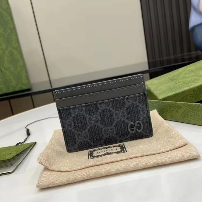 Gucci GG Detail Card Holder image 1