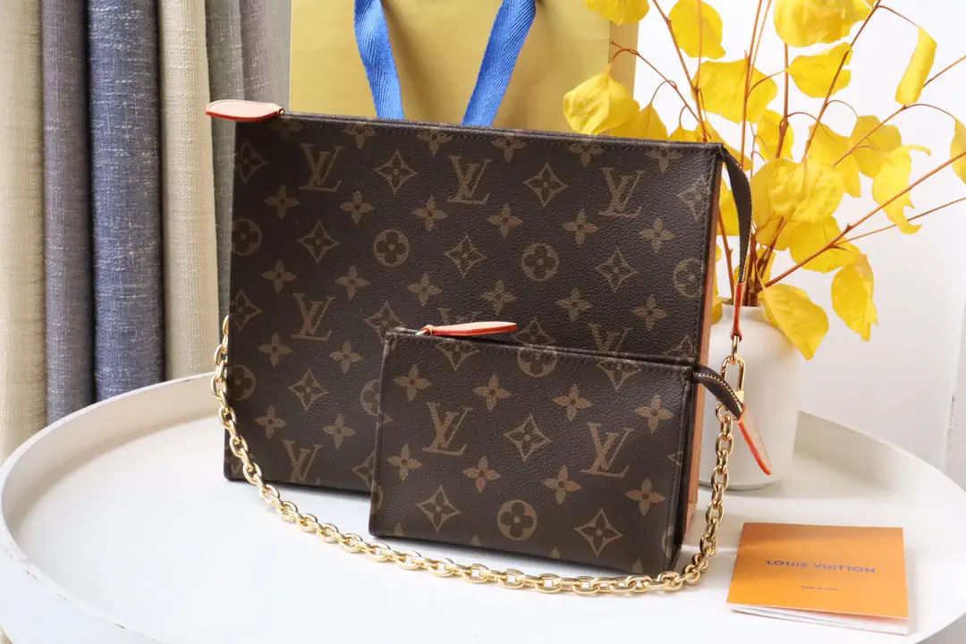 Monogram Canvas Pochette Voyage Bag Set with Chain image 1