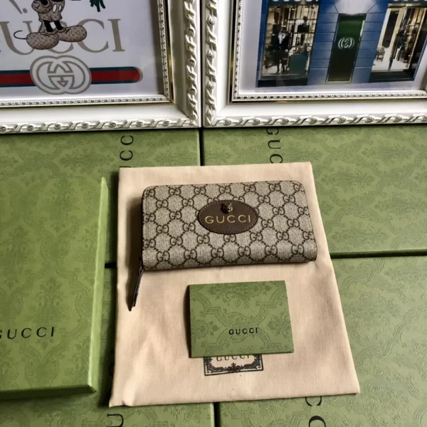 Gucci Monogram Zip Wallet with Tiger Head Tag image 1