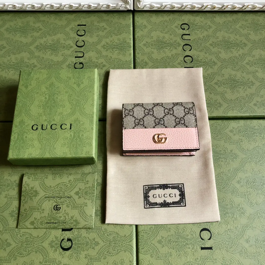 Gucci GG Marmont Card Holder image 1