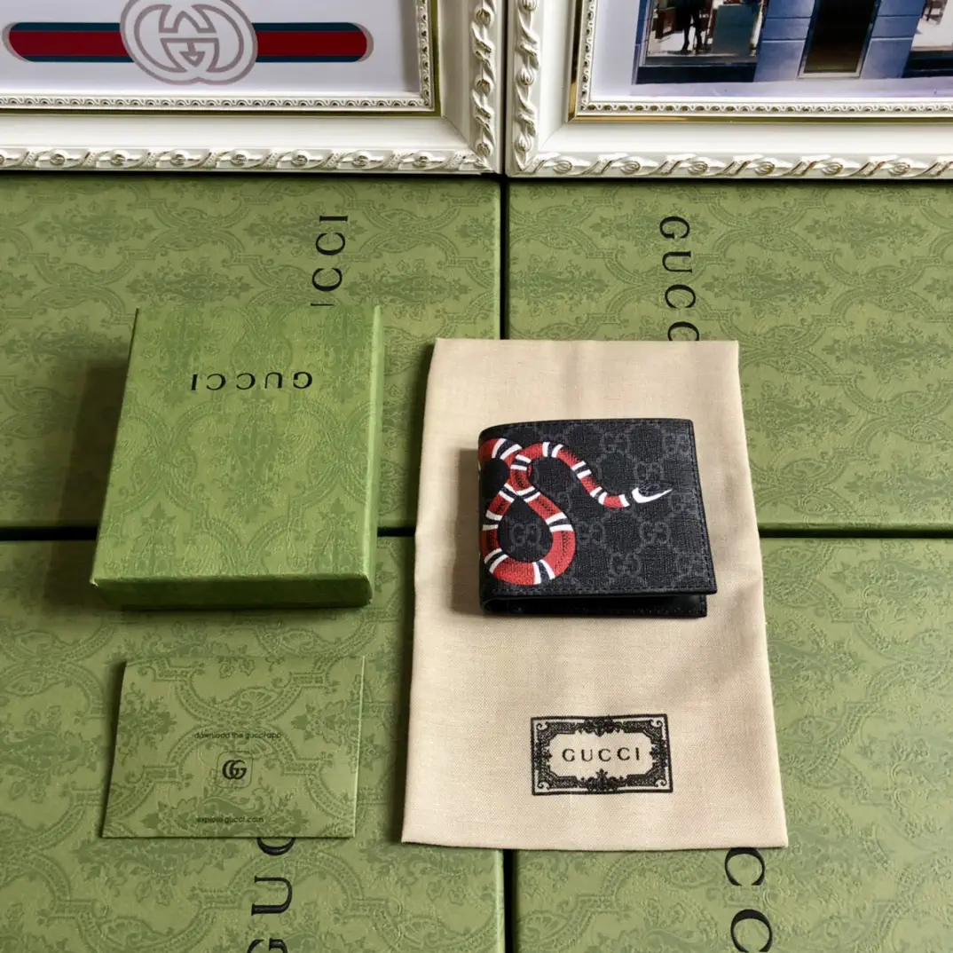 Gucci Snake Print GG Monogram Wallet image 1