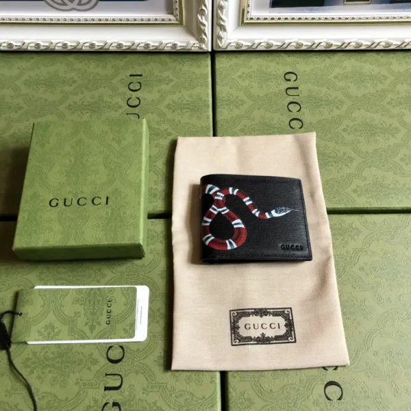 Gucci Snake Print Bifold Wallet image 1