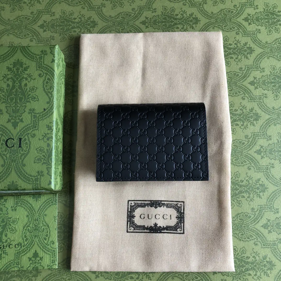 Gucci Monogram Card Holder image 1
