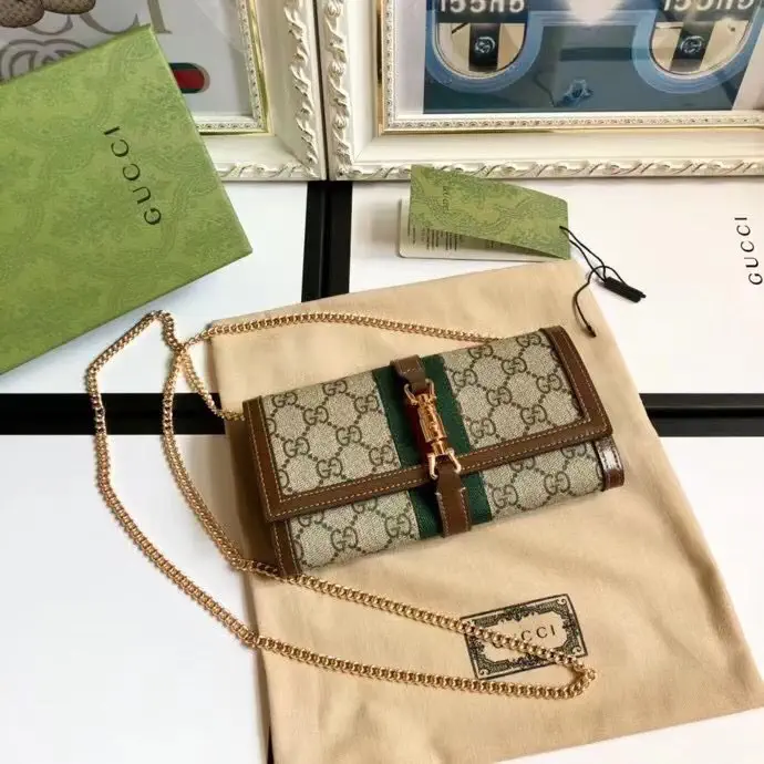 Gucci Jackie 1961 Chain Wallet image 1