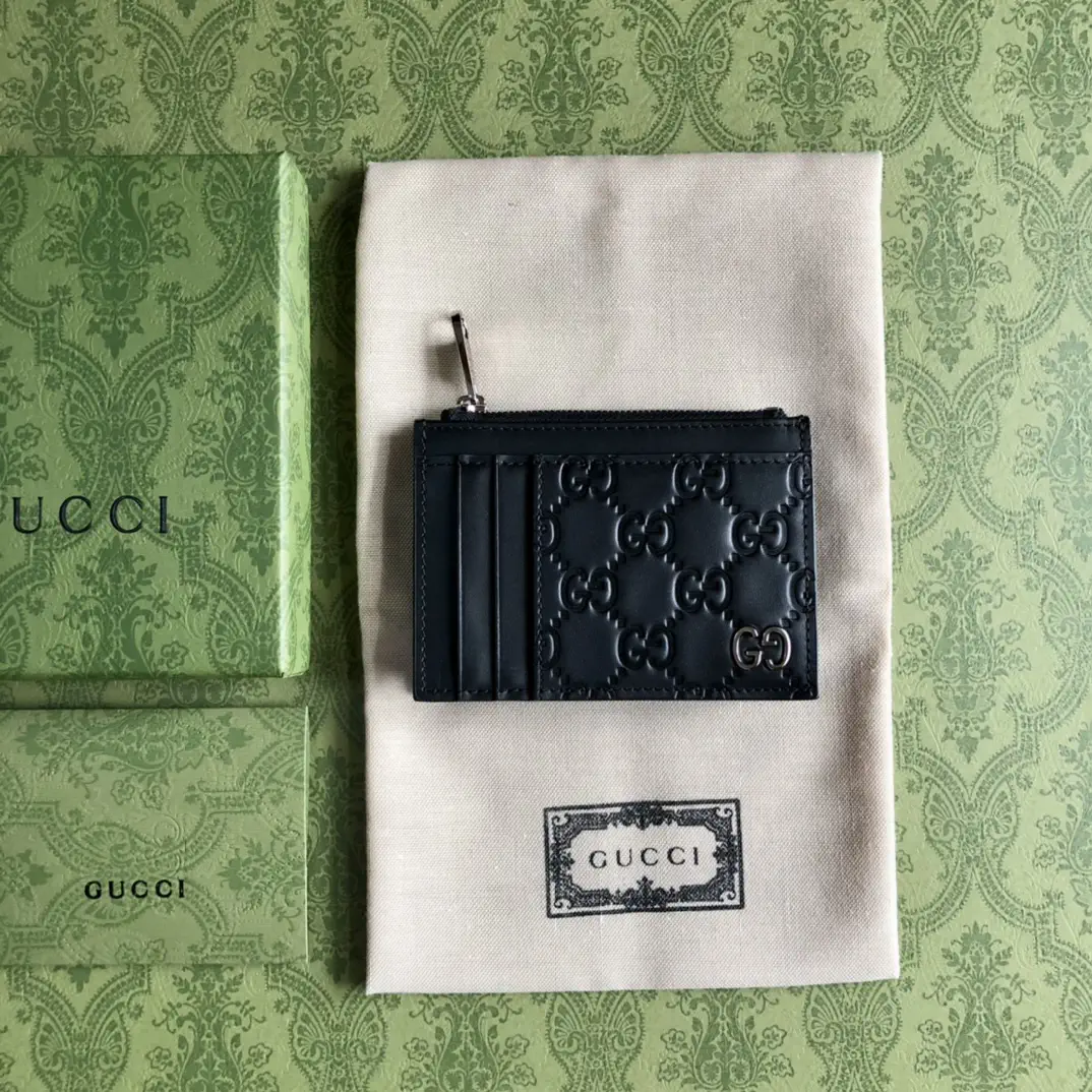 Gucci Marmont Black Leather Card Holder image 1