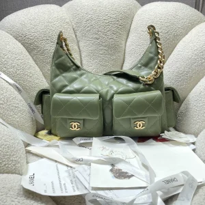 Chanel Quilted Chain Shoulder Bag image 1
