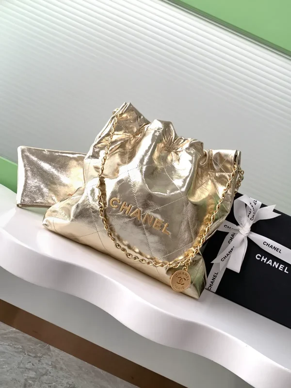 Chanel Quilted Metallic 22 Shoulder Bag image 1