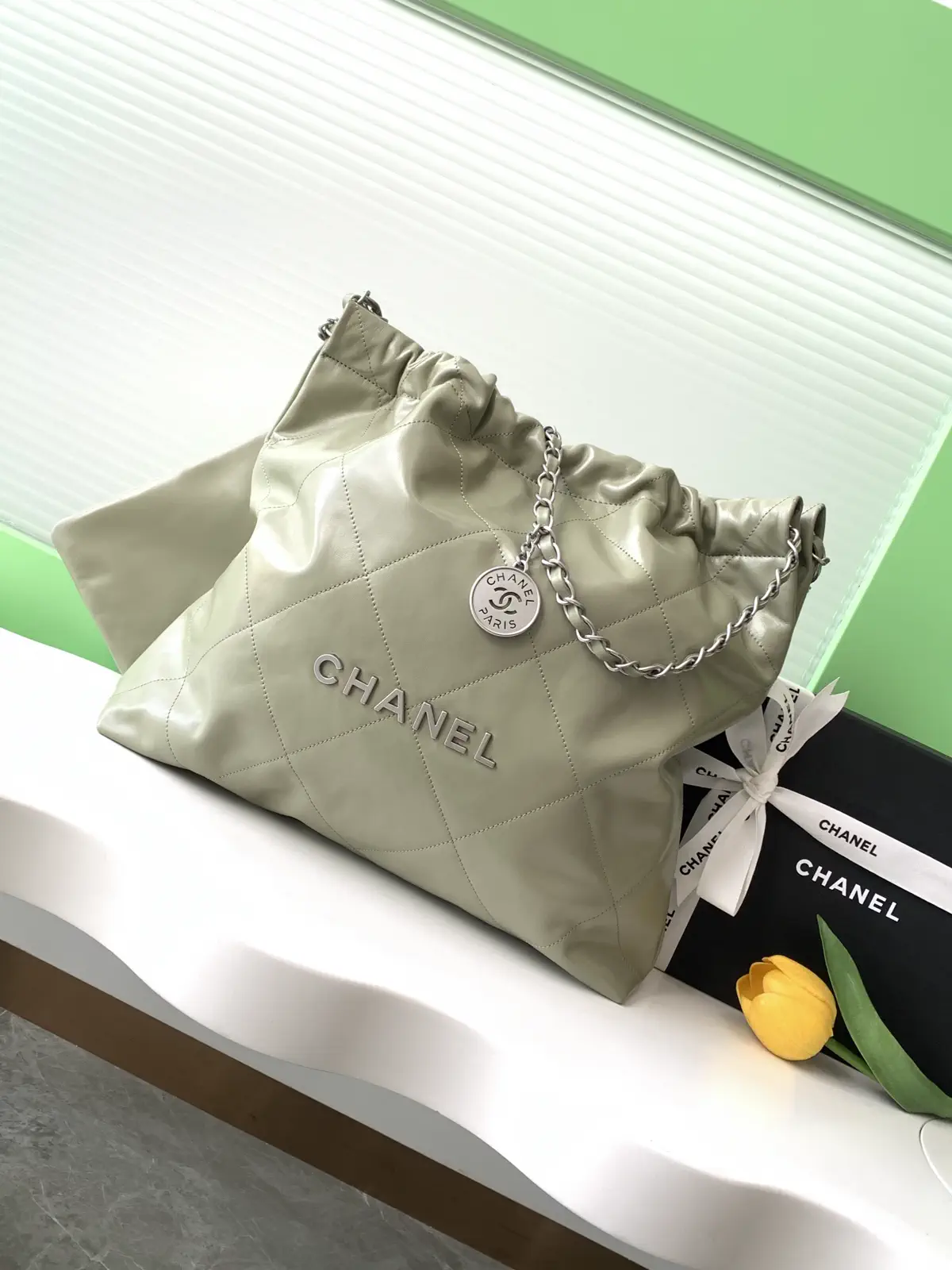 Chanel Quilted Chain Shoulder Bag image 1