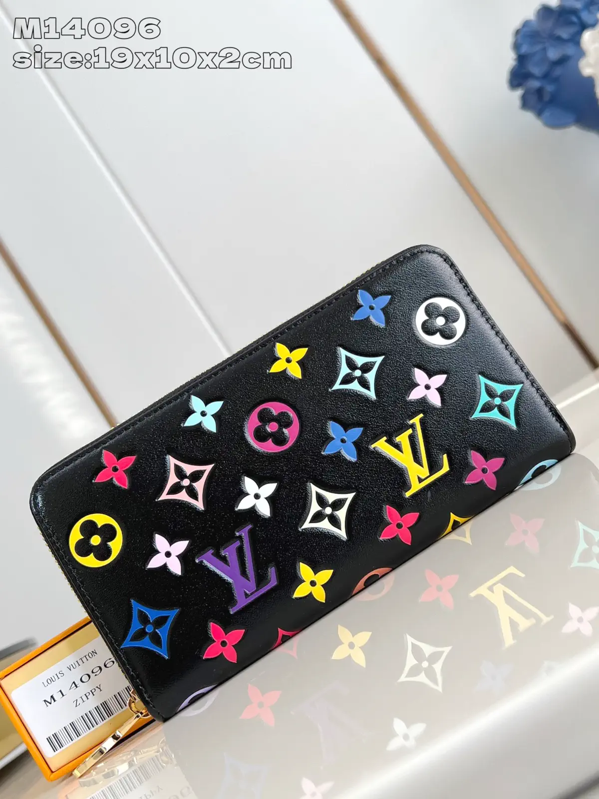 Gucci Multicolor Monogram Zip Wallet image 1