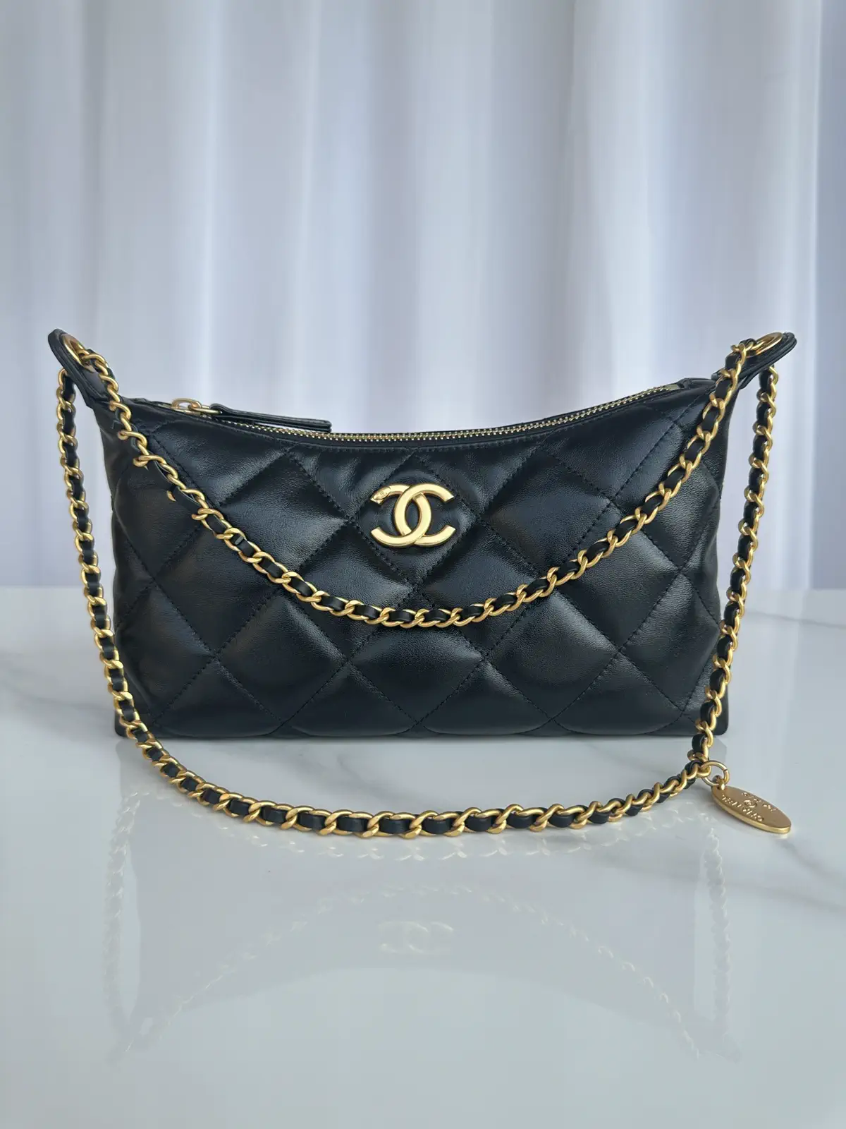 Chanel Quilted Chain Shoulder Bag image 1