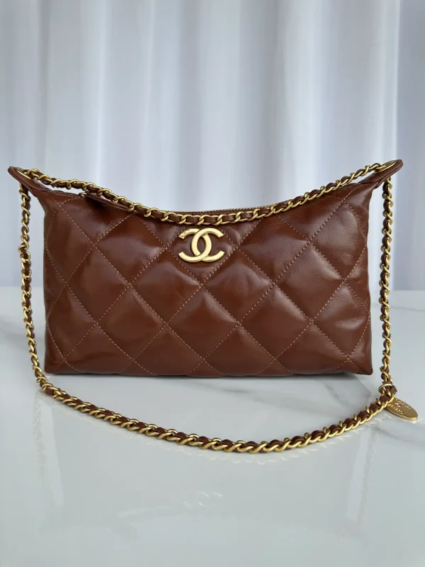 Chanel Quilted Chain Shoulder Bag image 1
