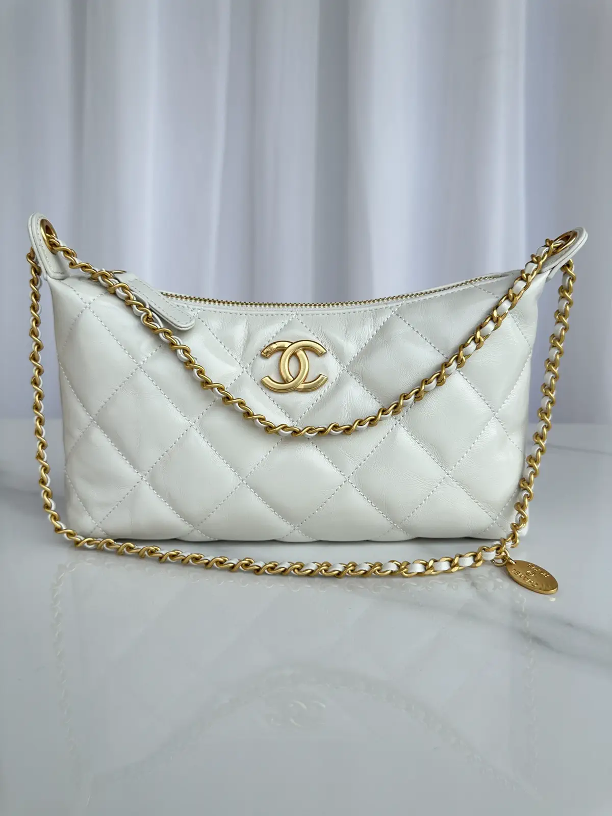 Chanel Quilted Chain Shoulder Bag image 1