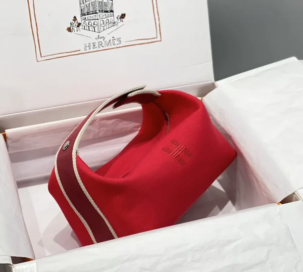 Hermès Red Canvas Toiletry Bag image 1