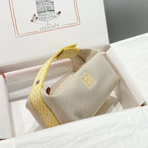 Hermès Canvas Toiletry Bag image 1