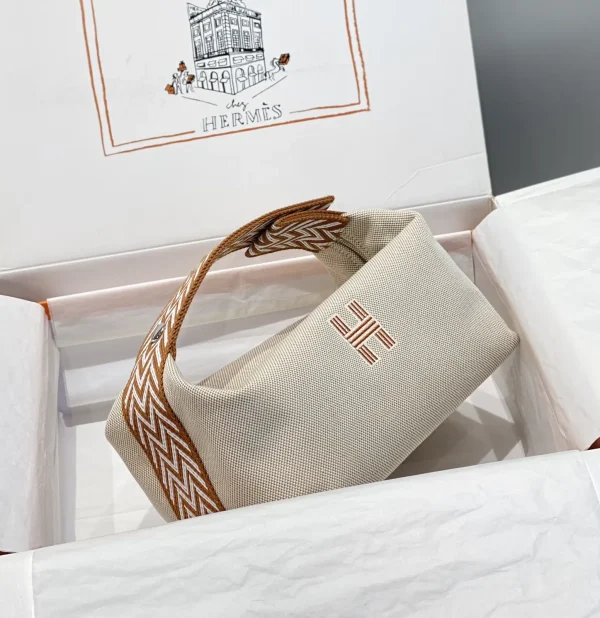 Hermès Canvas Toiletry Bag image 1