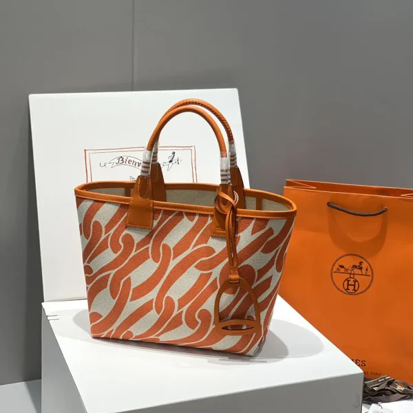 Hermès Patterned Canvas Tote Bag image 1