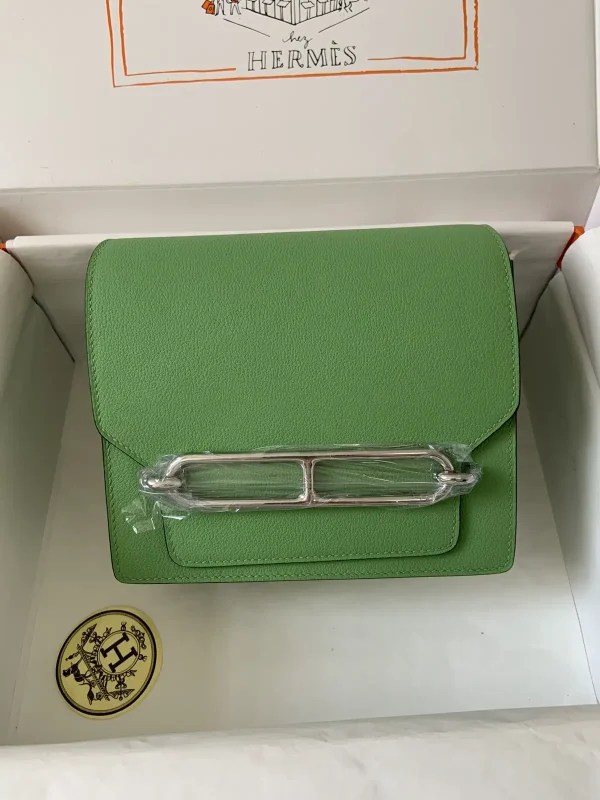 Hermès Roulis 19 Green Shoulder Bag image 1