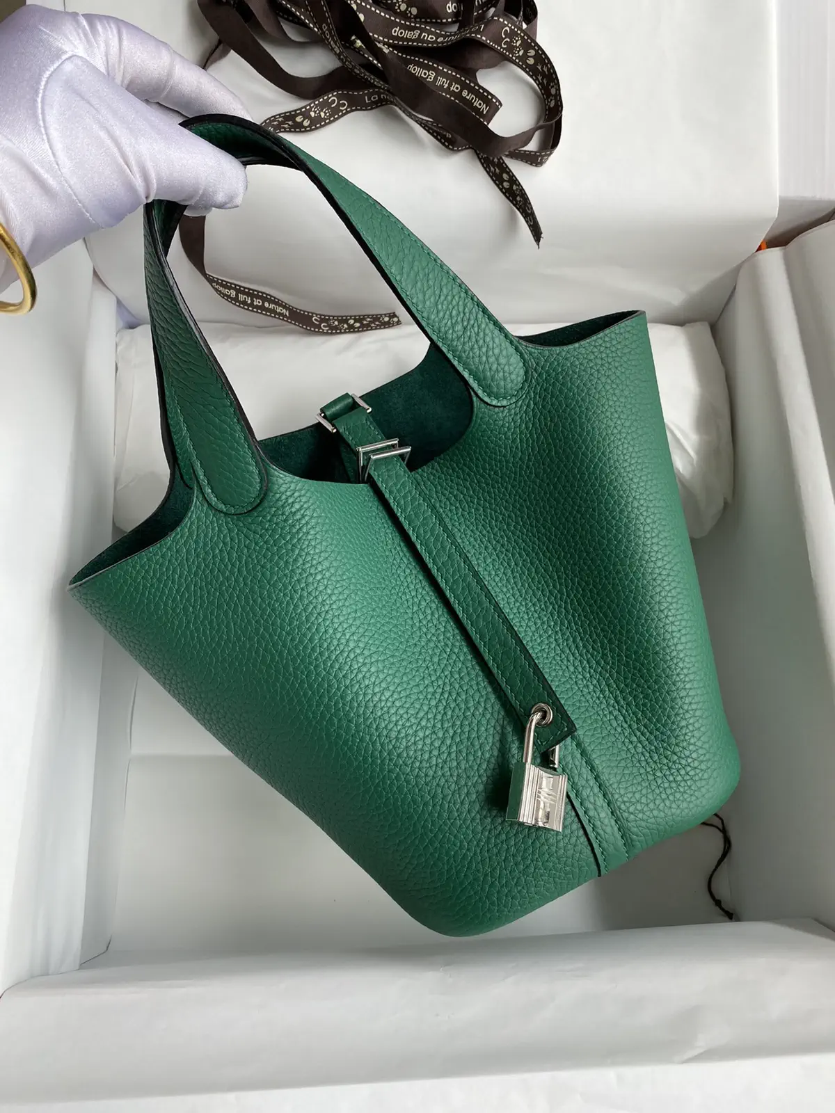 Hermès Green Picotin 18 Bucket Bag image 1
