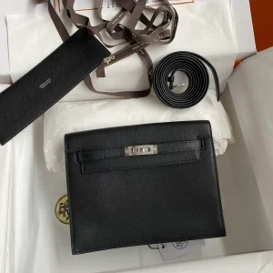 Hermès Black Leather Kelly Danse Bag image 1