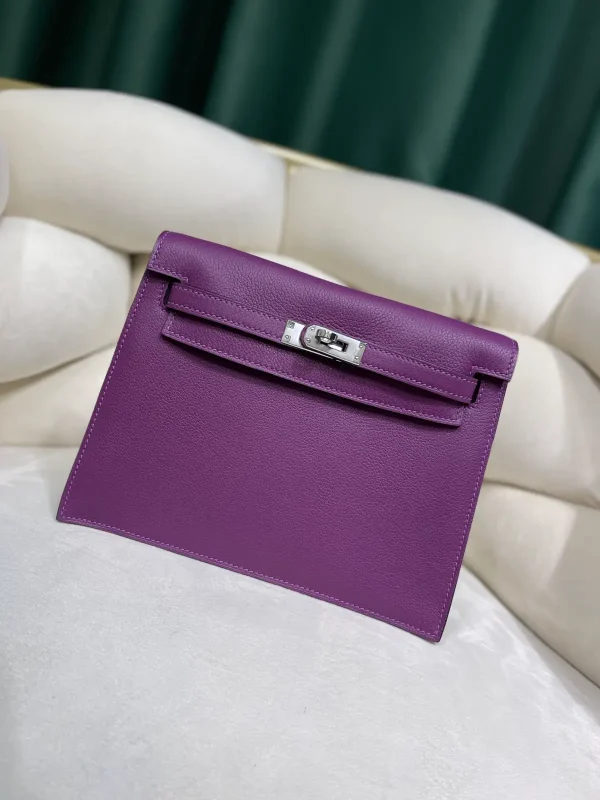 Hermès Purple Kelly Danse Bag image 1