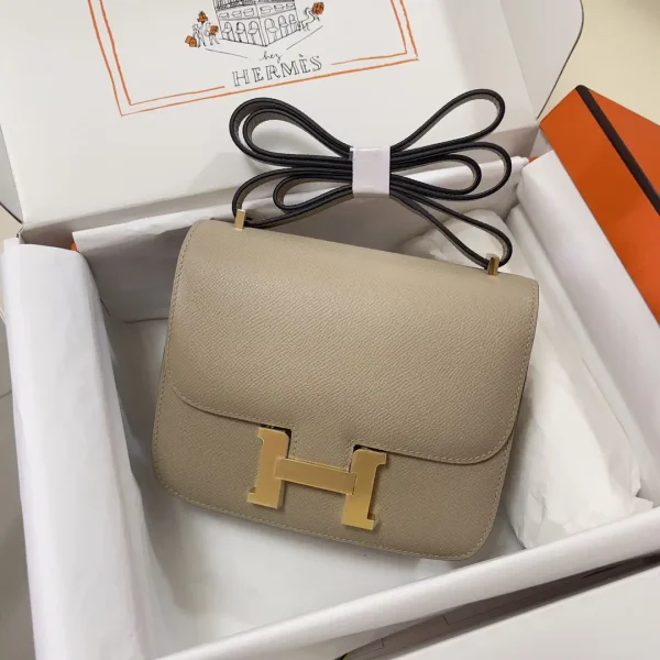 Hermès Beige Constance Shoulder Bag image 1