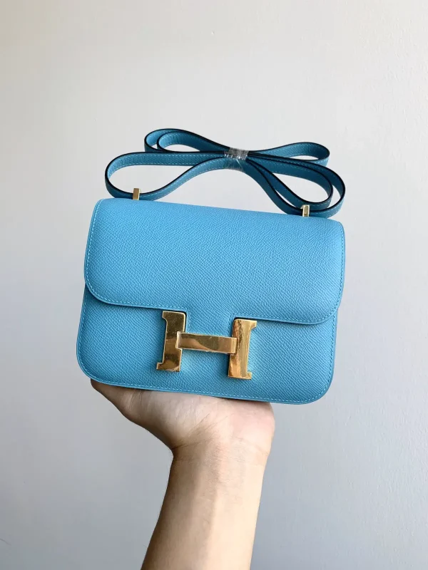 Hermès Light Blue Shoulder Bag with Gold H Clasp image 1
