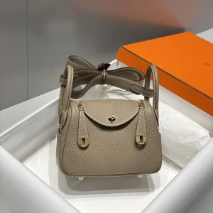Mini Lindy Top Handle Bag image 1