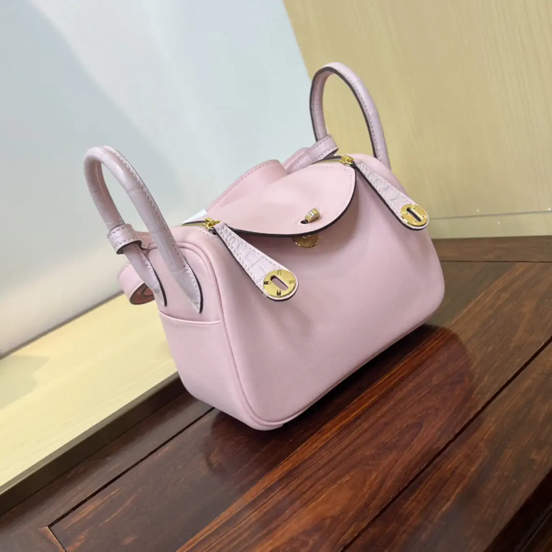 Mini Lindy Top Handle Bag image 1