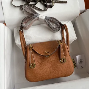 Mini Lindy Shoulder Bag image 1