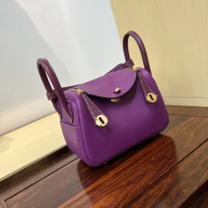 Mini Lindy Top Handle Bag image 1