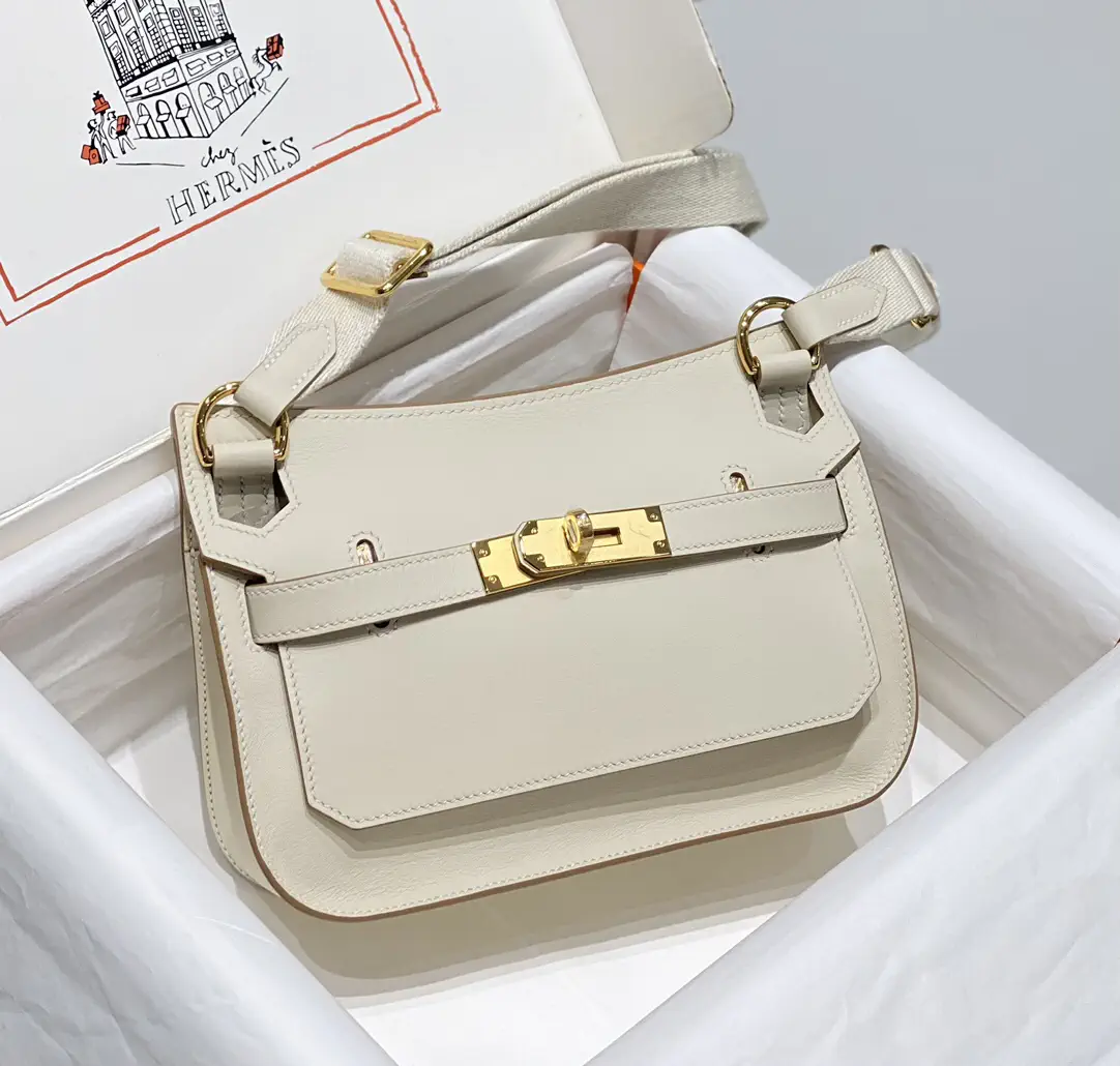 Hermès Mini Jypsiere Crossbody Bag image 1
