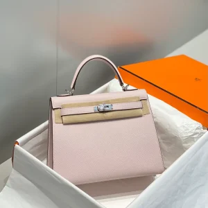 Hermès Light Pink Kelly Top Handle Bag image 1