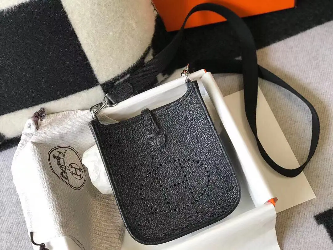 Hermès Mini Evelyne Crossbody Bag image 1