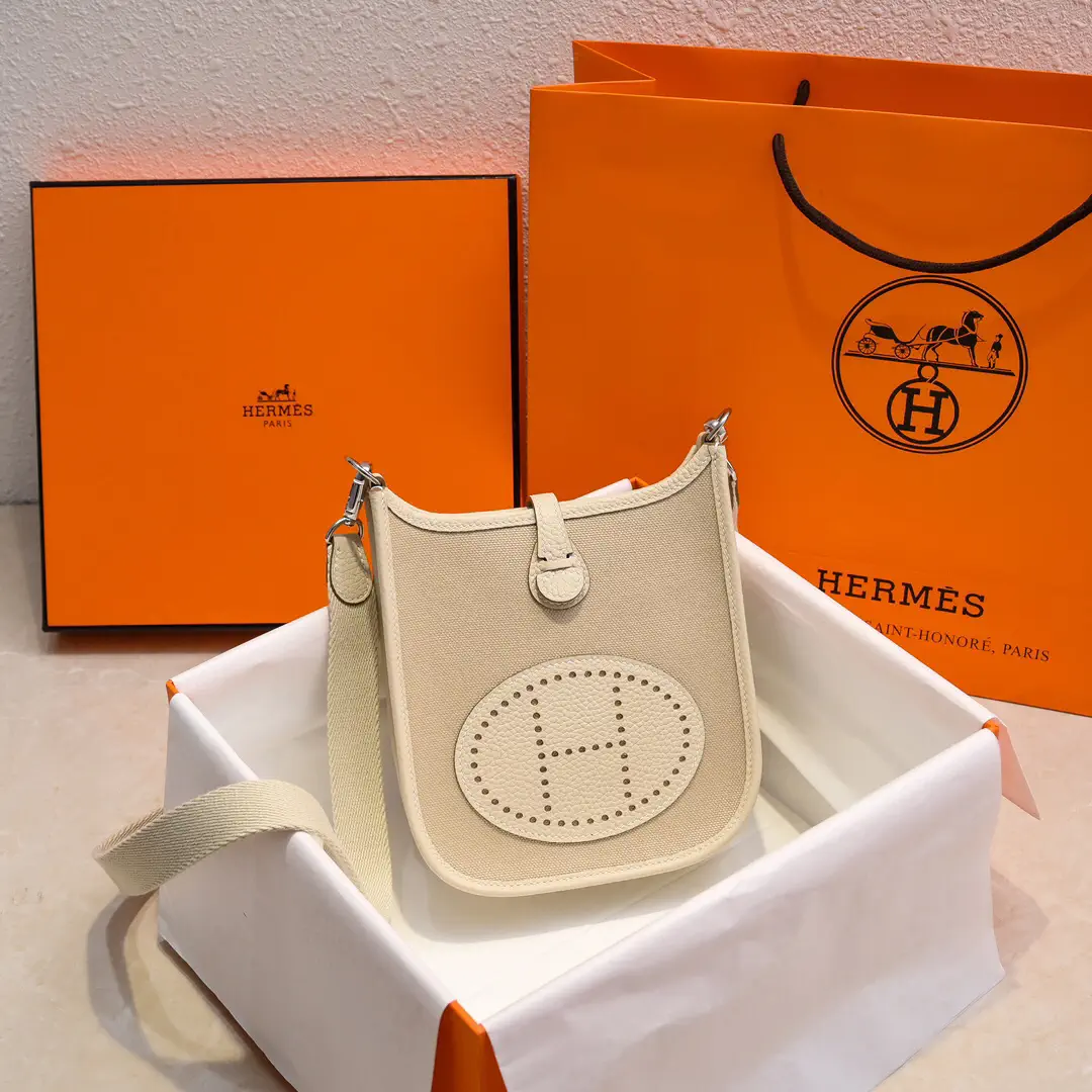 Hermès Canvas and Leather Trim Evelyn Crossbody Bag image 1